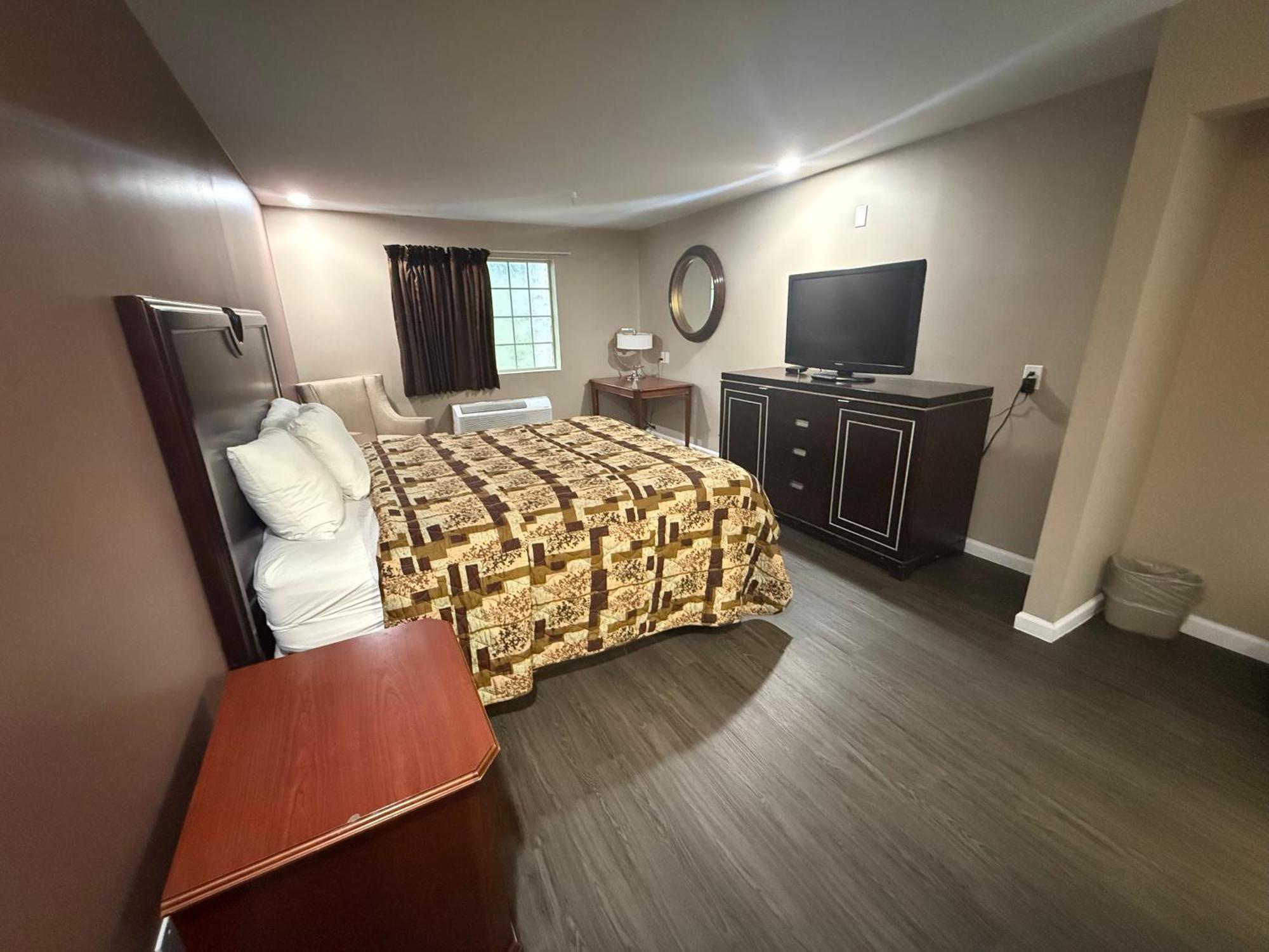 Magnolia Bay Hotel & Suites Jonesboro Bagian luar foto