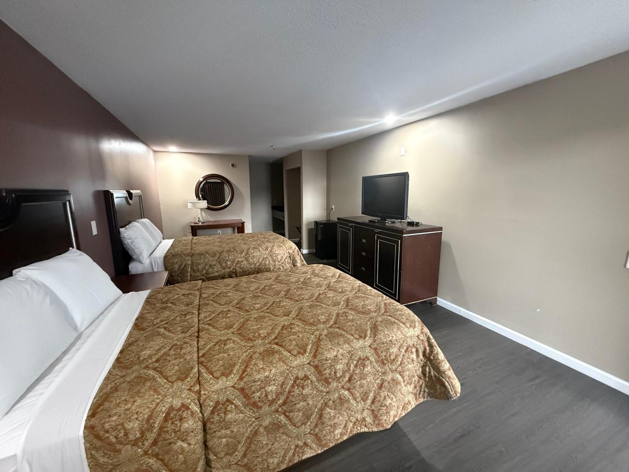 Magnolia Bay Hotel & Suites Jonesboro Bagian luar foto